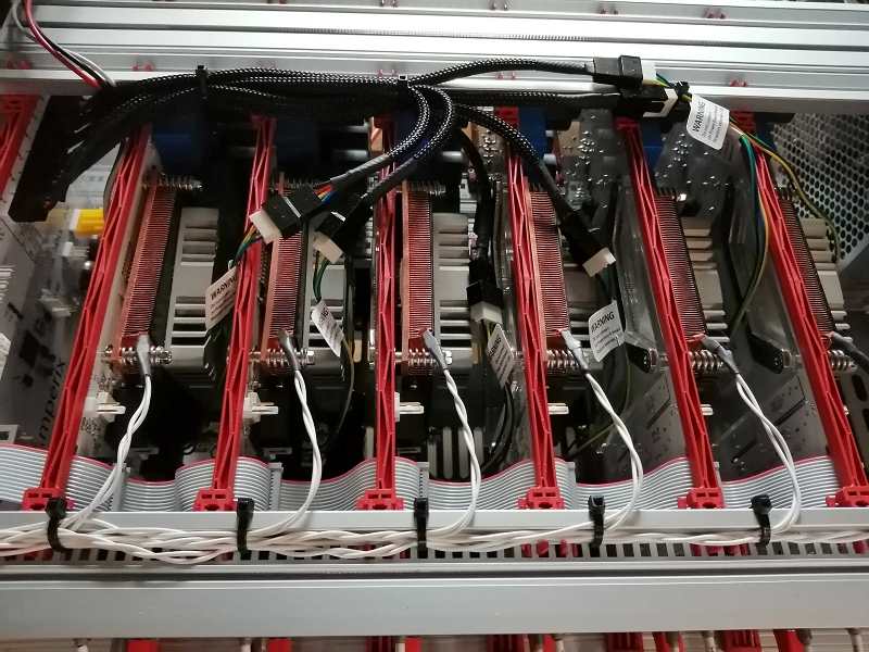 Fan cables connection